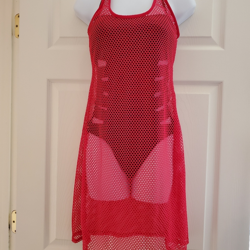 FISHNET COVERUP - Picture 3 of 3